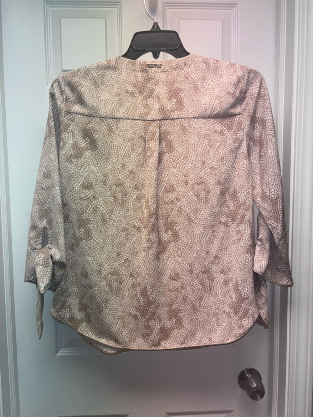 Michael Kors Beige Floral Print Tie Sleeve Blouse Size M - Picture 8 of 8